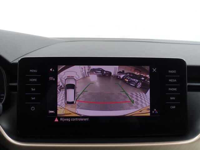 Skoda SCALA 1.0 TSI Sport Business Edition Aut- CarPlay, Virtual Cockpit, Camera, Ada Cruise, Xenon Led, Stoelverwarming, Premium Sound
