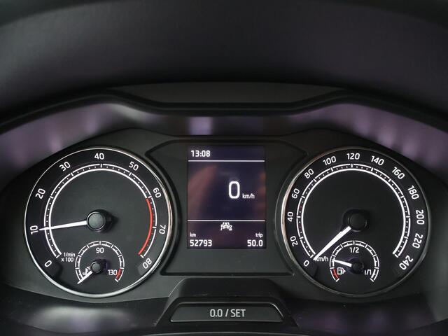 Skoda SCALA 1.0 TSI Ambition | 116 PK | Climatronic | LED verlichting | Parkeersensoren achter |