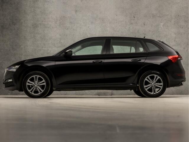 Skoda SCALA 1.0 TSI Active Sport (APPLE CARPLAY, AIRCO, ELEK PAKKET, ARMSTEUN, SPORTSTOELEN, LM VELGEN, PARKEERSENSOREN, NIEUWE APK, NIEUWSTAAT)