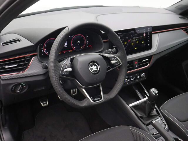 Skoda SCALA Monte Carlo 1.0 TSI 115pk Panoramadak, Adaptive cruise control, Navigatie, Achteruitrijcamera, Airco, DAB, LED matrix koplampen, Parkeersensoren, Elektrische achterklep