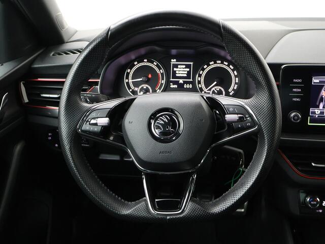 Skoda SCALA 1.0 TSI Sport Business Apple CarPlay / Android Auto | LED verlichting | Sportstoelen |