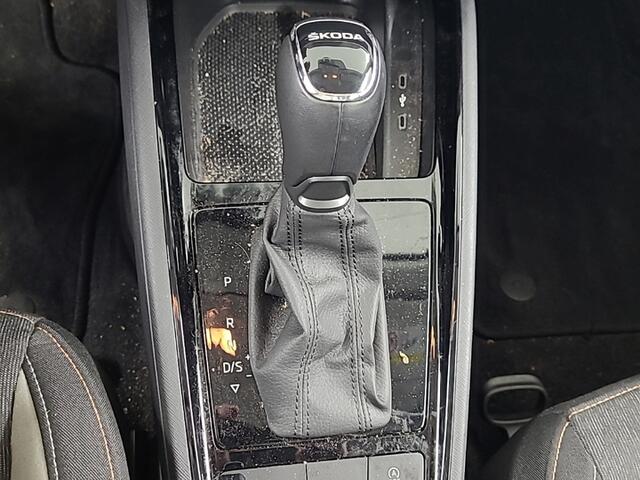 Skoda SCALA 1.0 TSI Style (111 PK) 1e-Eig. ¦KODA-Dealer-Onderh. BOVAG-Garantie. NL-Auto. Half-Leer, Navigatie/Apple-Carplay/Android-Auto, Cruisecontrol, Keyless-Start, Parkeersensoren, DAB, Lm-Velgen-16Inch, Privacy-Glas