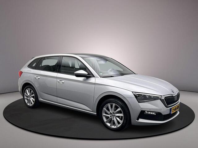 Skoda SCALA Sport Business 1.0 TSI 110pk Panoramadak, Cruise control, Airco, Parkeersensoren, App connect, Bluetooth, LED koplampen, DAB, Radio