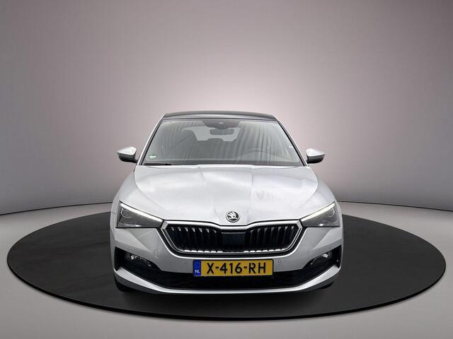 Skoda SCALA Sport Business 1.0 TSI 110pk Panoramadak, Cruise control, Airco, Parkeersensoren, App connect, Bluetooth, LED koplampen, DAB, Radio