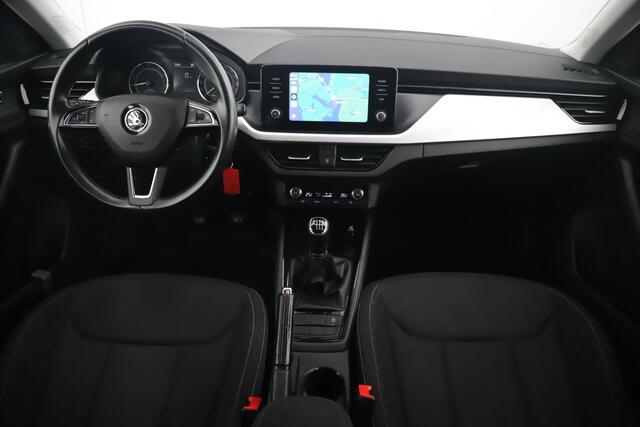 Skoda SCALA 1.0 TSI Ambition 116PK Trekhaak Carplay Android Navigatie 16 inch LMV Lane Assist Clima Cruise