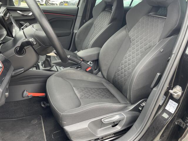 Skoda SCALA 1.0 TSI 110pk Sport Business / Navigatie / Camera / Stoelverwarming