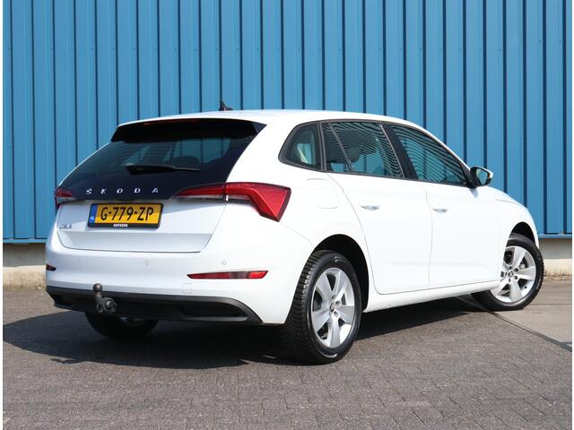 Skoda SCALA 116pk TSI Ambition | 1ste eigenaar | Climate | Trekhaak | Parkeersensoren | AppleCarPlay/Android Auto | LED