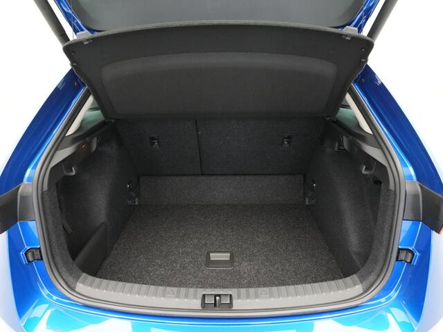 Skoda SCALA 1.0 TSI Greentech 115 6MT Business Edition | Achteruitrijcamera | Chromen raamlijsten | Driver Activity Assistant, vermoeidheid waarschuwingssysteem