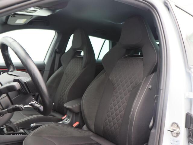 Skoda SCALA 1.0 TSi 110 Pk Automaat Sport Business | Full LED | Navigatie | Privacy Glass | Sportstoelen | 16 Inch | Camera | 59.666 Km!!