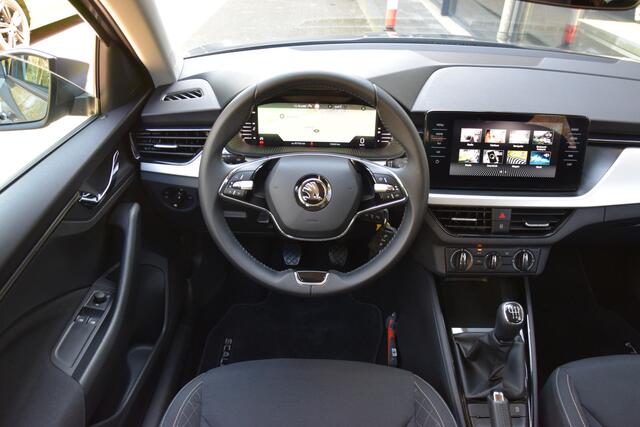 Skoda SCALA 1.0 TSI 110PK Ambition | Fabrieksgarantie | Org. NL | Virtual Cockpit | PDC Achter | Navigatie | Full LED | Apple Carplay/Android Auto | Cruise Control | Verkeersbordherkenning |