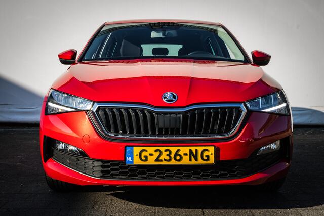 Skoda SCALA 1.0 TSI 116pk Ambition Full led/ Carplay/ Navigatie apps/ Airco/ Cruise control/ 17" lmv/ Dab