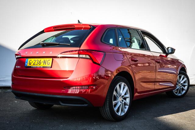 Skoda SCALA 1.0 TSI 116pk Ambition Full led/ Carplay/ Navigatie apps/ Airco/ Cruise control/ 17" lmv/ Dab
