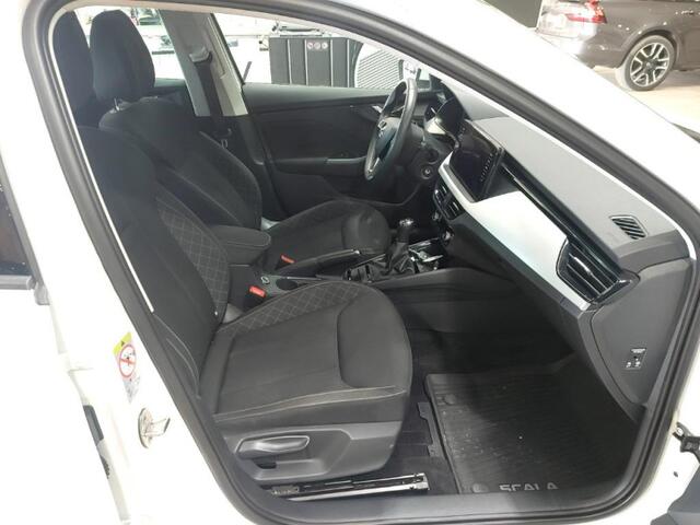 Skoda SCALA 1.0 TSI Ambition virtual cockpit