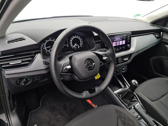 Skoda SCALA Ambition 1.0 TSI 110pk Cruise control, Airco, DAB, Radio, Bluetooth, App connect, LED koplampen, Parkeersensor achter