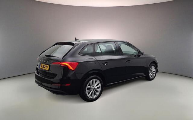 Skoda SCALA Ambition 1.0 TSI 110pk Cruise control, Airco, DAB, Radio, Bluetooth, App connect, LED koplampen, Parkeersensor achter
