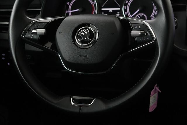 Skoda SCALA 1.0 TSI Ambition | Carplay | Full LED | Climate control | Parkeerhulp | DAB | Cruise control | Dakspoiler