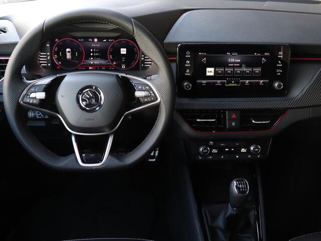 Skoda SCALA 1.0 116 pk TSI Monte Carlo | Panodamadak | LED Matrix | Stoelverwarming | Achteruitrijcamera | Elektrische achterklep | Apple Carplay / Android Auto |