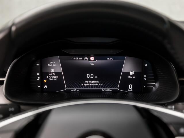 Skoda SCALA 1.0 TSI Sport Deluxe (VIRTUAL COCKPIT, APPLE CARPLAY, GROOT NAVI, CLIMATE, STOELVERWARMING, SPORTSTOELEN, CAMERA, LED KOPLAMPEN, GETINT GLAS, PARKEERSENSOREN, NIEUWSTAAT)