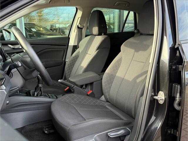 Skoda SCALA 1.0 TSI Ambition Carplay / Getint glas achter/ lm vegen 16 inch/ verwarmde buiten spiegels