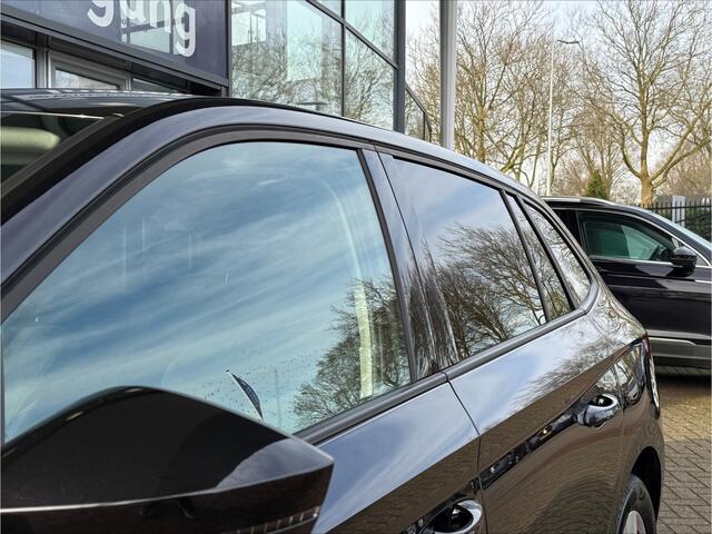 Skoda SCALA 1.0 TSI Ambition Carplay / Getint glas achter/ lm vegen 16 inch/ verwarmde buiten spiegels