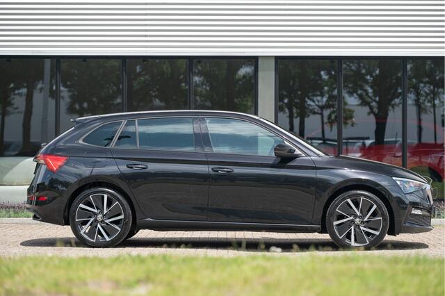 Skoda SCALA 1.0 TSI Sport Business DSG | Pano | Sportstoelen | AppConnect | LED | 18" | LED | Sportonderstel