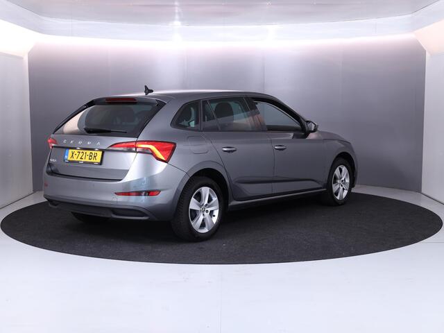Skoda SCALA 1.0 TSI Ambition 110 pk Automaat (DSG) | Verlengde garantie | Navigatie via App | Parkeersensoren achter | Autom. airco | Cruise control |