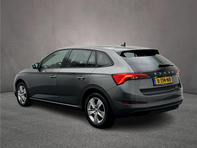 Skoda SCALA Sport Business 1.0 TSI 110pk Achteruitrijcamera, Cruise control, Parkeersensoren, Airco, App connect, LED koplampen, Bluetooth, DAB, Radio