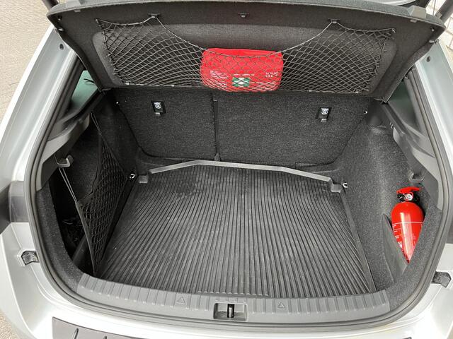 Skoda SCALA 1.0 TSI Automaat Monte Carlo | Panoramadak | Achteruitrijcamera | Stoel + stuurverwarming | El. achterklep |