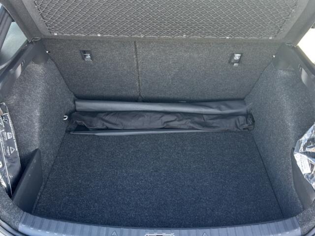 Skoda SCALA 1.0 TSI DSG STYLE GLAS-DAK/CAMERA/NAVI/CARPLAY/ACC/E-KLEP/STOELVERW