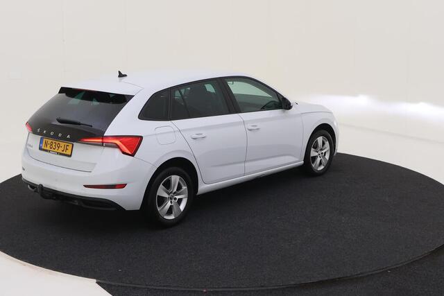 Skoda SCALA 1.0 TSI 110pk Ambition / Trekhaak / Smartlink / Airco / 16" LMV