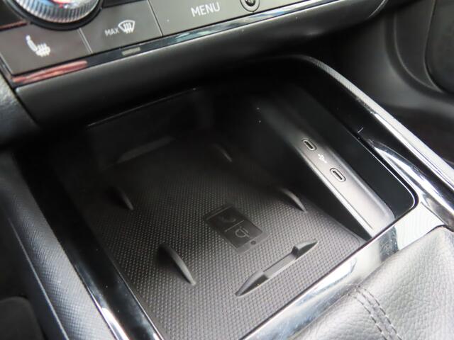 Skoda SCALA 1.5 TSI Business Edition | trekhaak wegklapbaar | verwarmbare voorruit | camera | stoelverwarming | navigatie