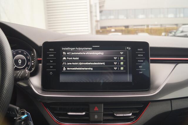 Skoda SCALA 1.5 TSI 150pk DSG Sport Business -PANO-NAVI-ECC-DIGI-