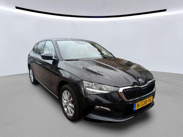 Skoda SCALA 1.0 TSI 110pk Online Edition / Smartlink+ / Parkeersensoren Achter / 16" LMV