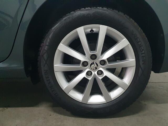 Skoda SCALA 1.0 TSI Ambition CRUISE/LED/CARPLAY/LMV