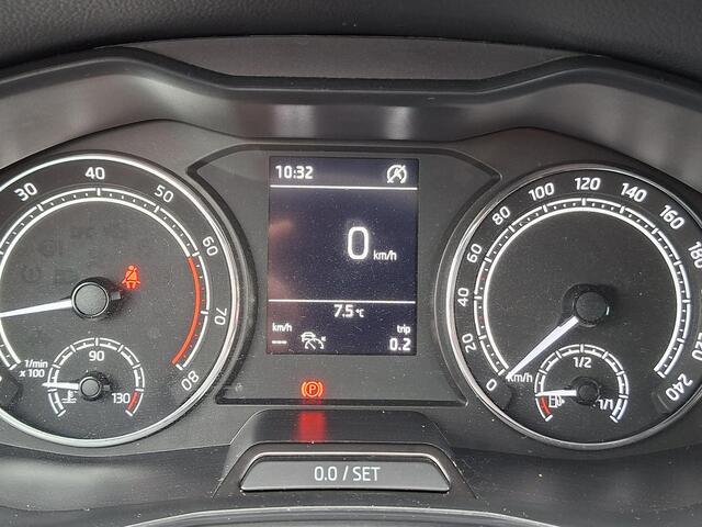 Skoda SCALA 1.0 TSI Sport Business 110 PK | NL-auto | rijklaarprijs!!