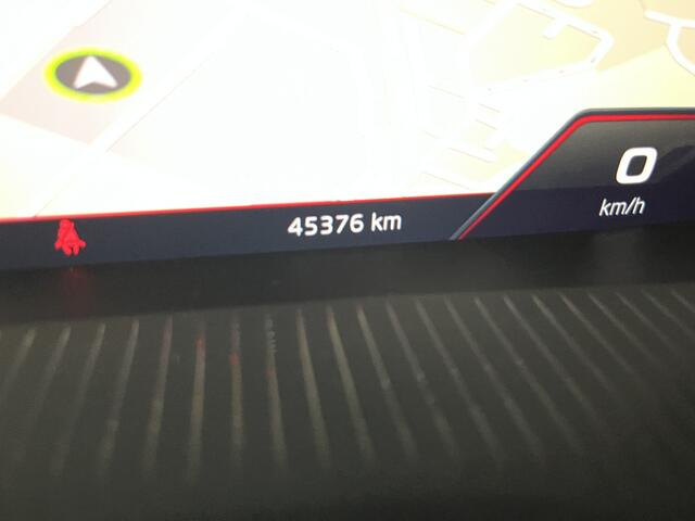 Skoda SCALA 1.5 TSI Monte Carlo / AUTOMAAT/ PANO/ 150 PK/ DIGITAL DASH/ CRUISE/ CLIMA/ STOELVERWARM/ NAVI/ SMARTLINK/ PARK. SENSOREN + CAMERA/ 17"LMV