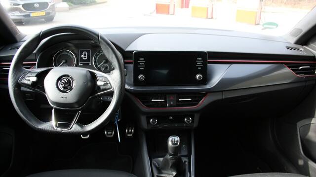 Skoda SCALA 1.0 TSI Sport Business, Lichtm, PDC, Carplay