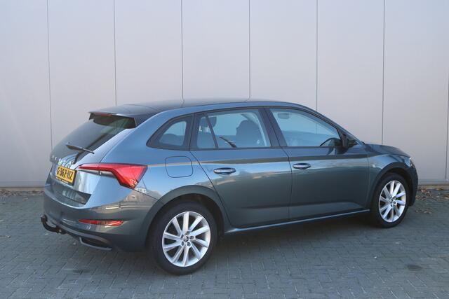 Skoda SCALA 116PK TSI Automaat Business Ed. Matrix-LED/Trekhaak/Pano-dak/Stoelverwarming/Navigatie