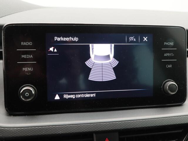 Skoda SCALA 1.0 TSi 110 Pk Ambition | Steel Grey | Airco | 16 Inch | Parkeersensoren | Cruise Controle | 32.824 Km!!