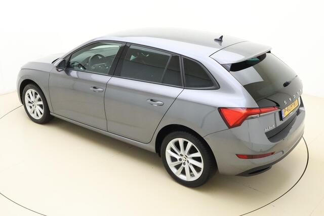 Skoda SCALA 1.0 TSI Sport Business Automaat | Digitale cockpit | Navi | Lichtmetalen velgen | Sportstoelen | LED verlichting | Parkeersensoren