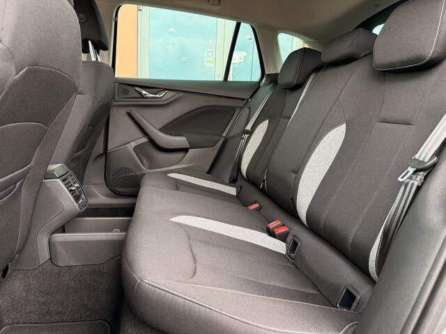 Skoda SCALA 1.0 TSI Business Edition | Stoel/Stoelverwarming | DAB | Cruise | Apple Carplay |