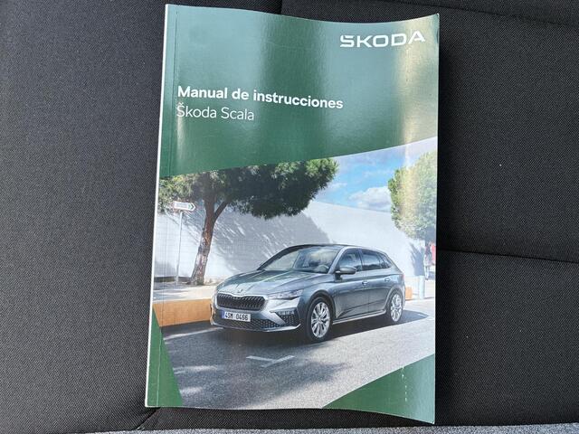 Skoda SCALA 1.0 TSI Selection / Fabrieksgarantie t/m 6-2027 / Apple Carplay/Android Auto / Climate Control / Cruise Control / Achteruitrijcamera /