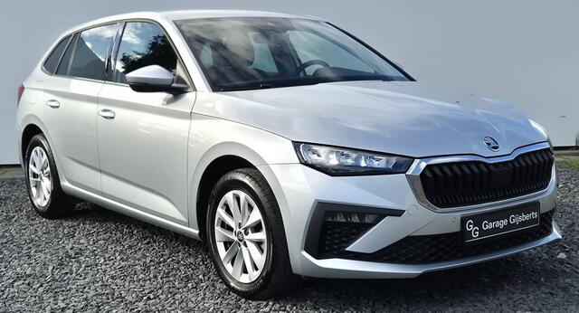 Skoda SCALA 1.0 TSI Selection Camera achter - Keyless - 16 Lichtmetaal - Led Koplampen - Image Pakket - Licht en Regen sensor - Skoda Care Connect service - Virtual cockpit - PDC voor en achter