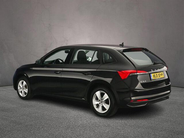 Skoda SCALA Selection 1.0 TSI 115pk DSG Automaat Cruise control, LED koplampen, Airco, Parkeersensor achter, DAB, Radio, Bluetooth