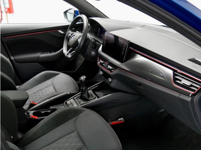 Skoda SCALA 1.0 TSI Sport Bus. Pano/Navi/TH/SV/Carplay (all-incl. prijs)