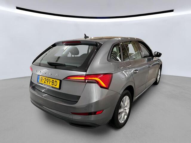 Skoda SCALA 1.0 TSI Business Edition Clima / Parkeersensoren / Navigatie / LED verlichting / Cruise control / App-connect