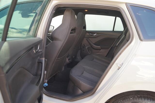 Skoda SCALA 1.0 TSI 110pk DSG Sport Business -PANO-LED-ECC-