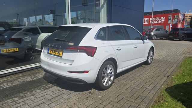 Skoda SCALA 1.5 TSI Business Edition |NAP|DOH|Automaat|Carplay|Stoelverwarming