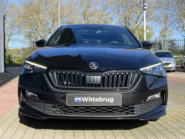 Skoda SCALA 1.5 TSI Sport Business / Panoramadak / Virtual Cockpit / Navigatie / Trekhaak Wegklapbaar / 17'' LMV