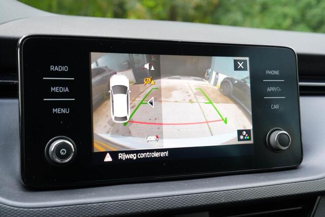 Skoda SCALA 1.0 TSI Business Edition | Automaat | Carplay | Camera | Stoelverwarming